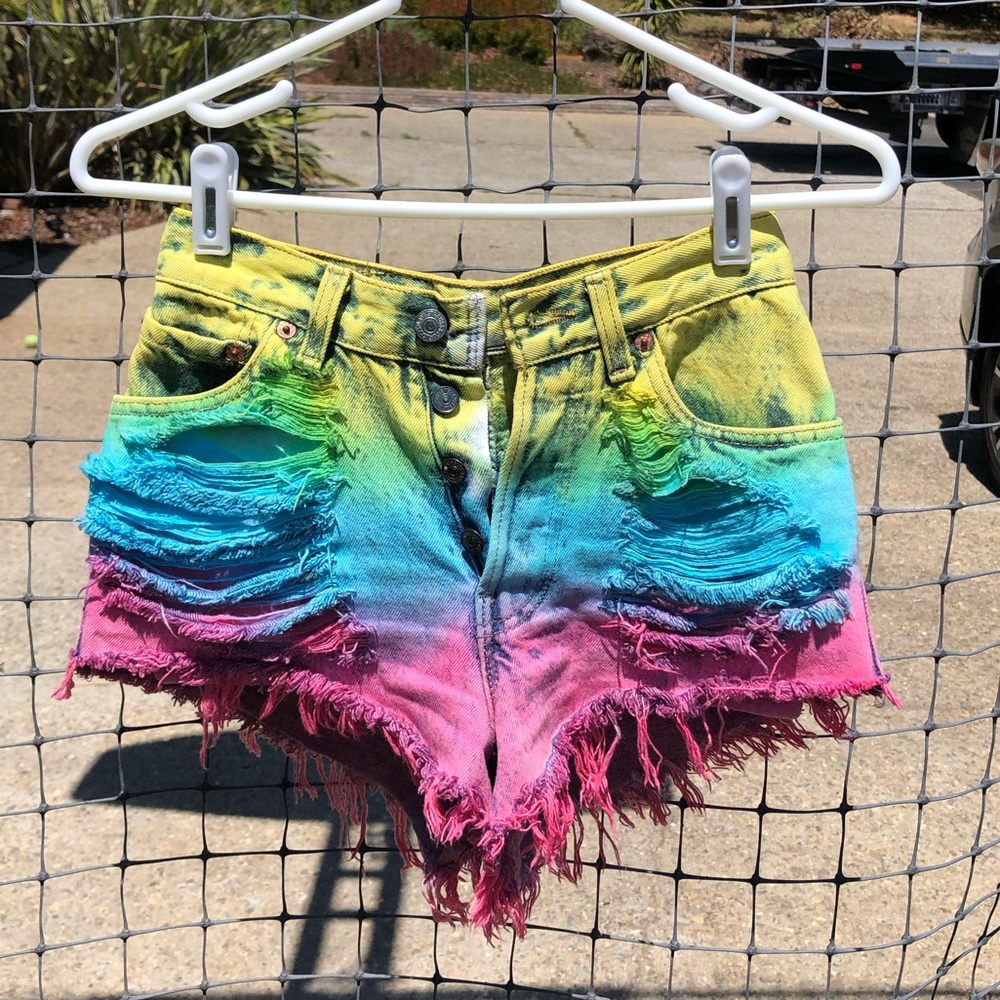 LEVI’s High Waist Dyed Denim Distressed Shorts